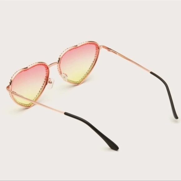 Heart Shaped Sunglasses Ombre Crystal Rhinestone Glasses Pink Yellow Nwt - Picture 3 of 4